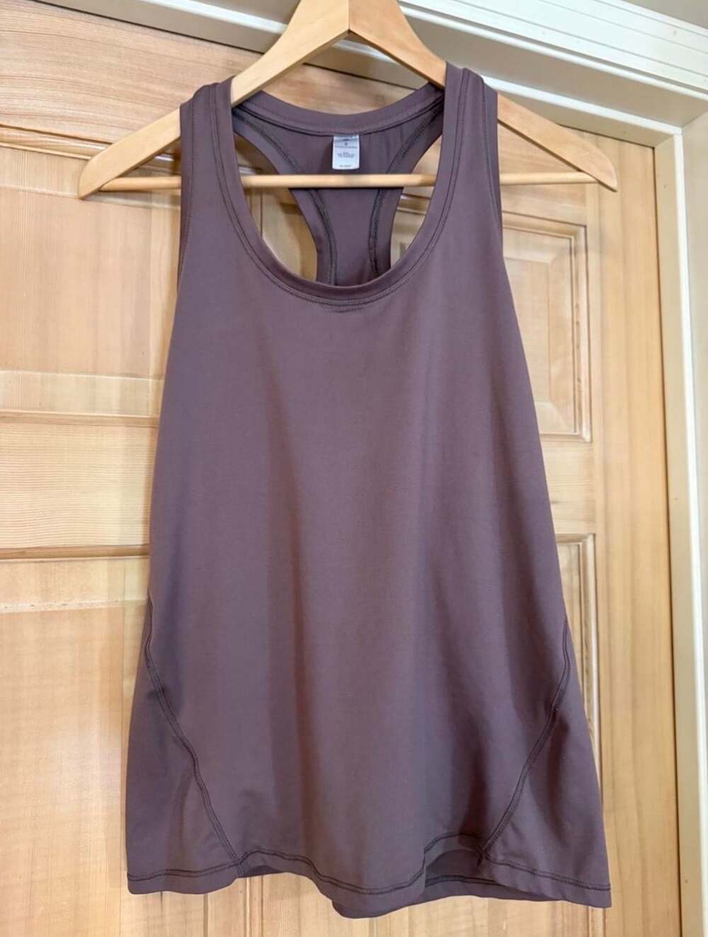 Yogalicious Tank Top Size S Brown Racerback Activewear